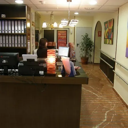 Explanada ホテル 3*