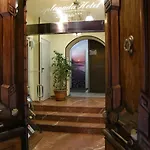 Explanada Hotel 3*
